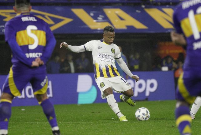 Campaz fue el autor del gol de Central en La Bombonera, donde el Canalla se quedó con las manos vacías.