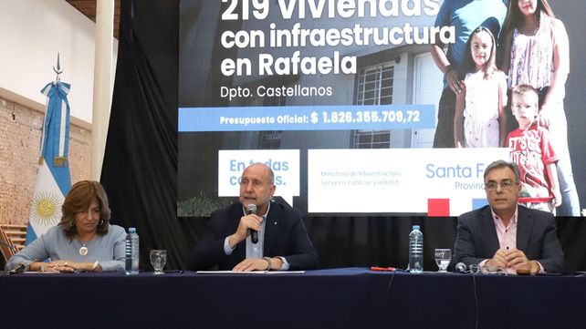 Perotti se refirió al conflicto gremial con los docentes estatales.