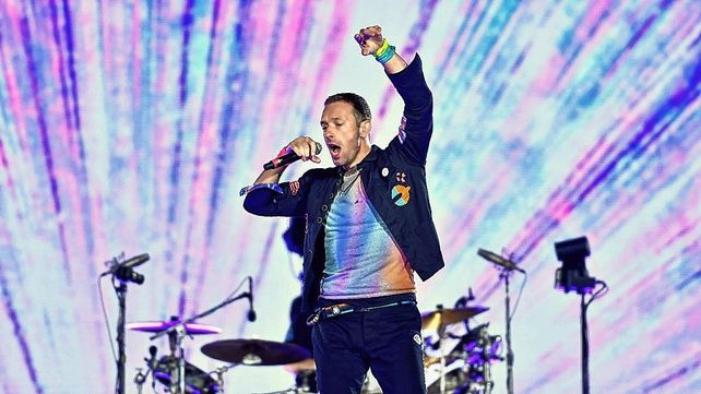 Coldplay hizo vibrar River y sorprendió a todos tocando De Música Ligera