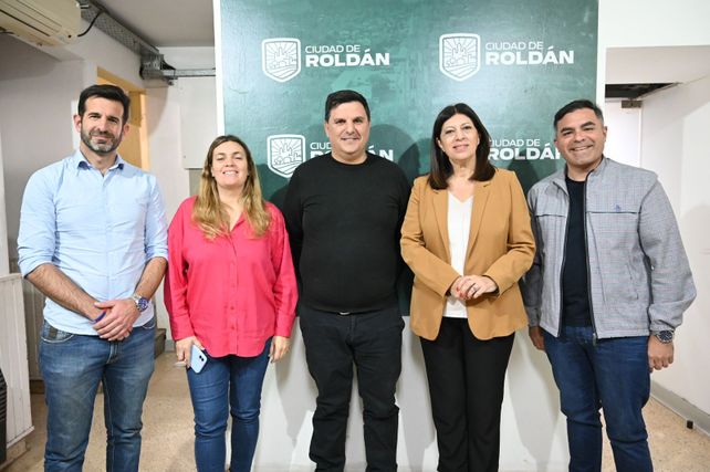 Clara García visitó la ciudad de Roldán