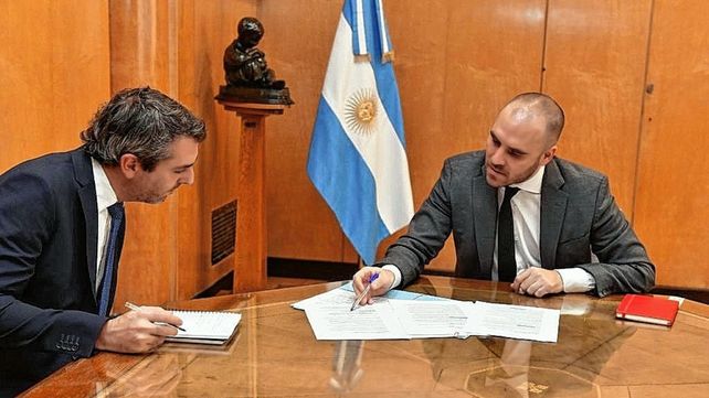 Renunció el secretario de Comercio Interior Guillermo Hang con solo 44 días en el cargo