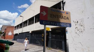 Ataque al voleo y un mensaje detrás de la balacera en el supermercado Carrefour