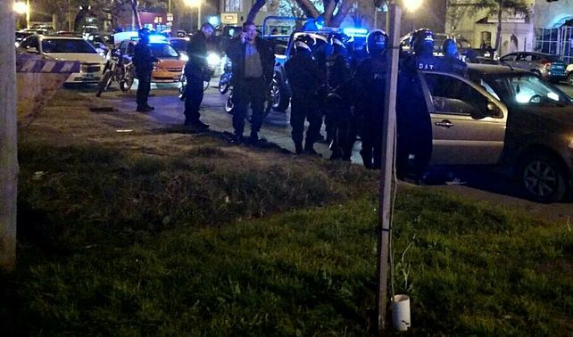 Apresaron a los cinco delincuentes que asaltaron a dos jóvenes en el Bº Brigadier López