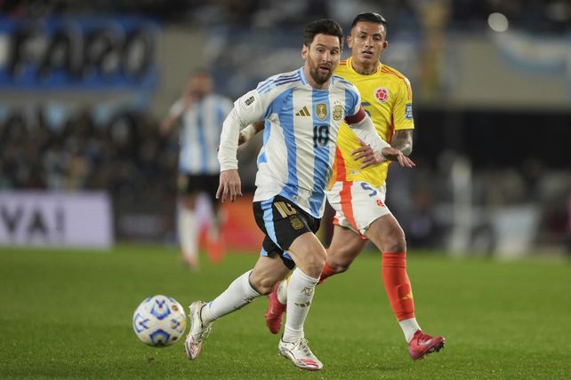 Messi fue titular ante Colombia y salió reemplazado a los 77 minutos.