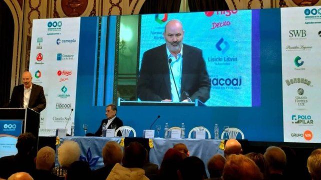 El gobierno intimará a 10.000 empleados públicos para que inicien el trámite de jubilación