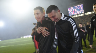 El técnico campeón del mundo, Lionel Scaloni, también dio el presente en el Coloso