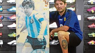 Bien preciado. Tato Arizaga, junto a un cuadro original que atesora.