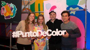 Alto Rosario shopping se llenó de color