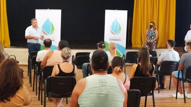 El presidente comunal explicó los&nbsp; alcances&nbsp; del proyecto de centro económico y la importancia de&nbsp; que los comerciantes se organicen.