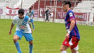Regional Amateur: victorias de Atlético Paraná y Atlético Neuquén