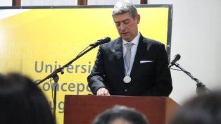 Rosatti recibió el título de doctor honoris causa en Concepción del Uruguay y llamó a buscar consensos