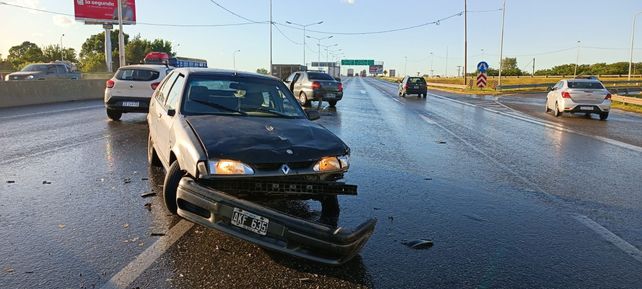 El primero de los choques fue entre un Renault 19 y un Fiat Siena.&nbsp;