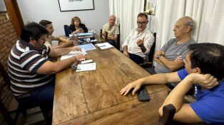 La reunión de la comisión directiva de Echagüe.