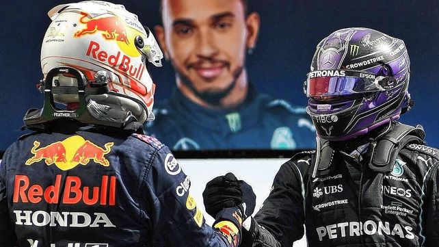 Hamilton y Verstappen llevan su duelo en la F1 a Turquía