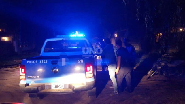Se aprehendió a un ladrón de 20 años y a cuatro menores cómplices.