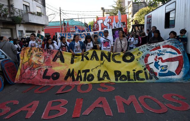 Una de las marchas que organizaron los familiares para exigir justicia.-