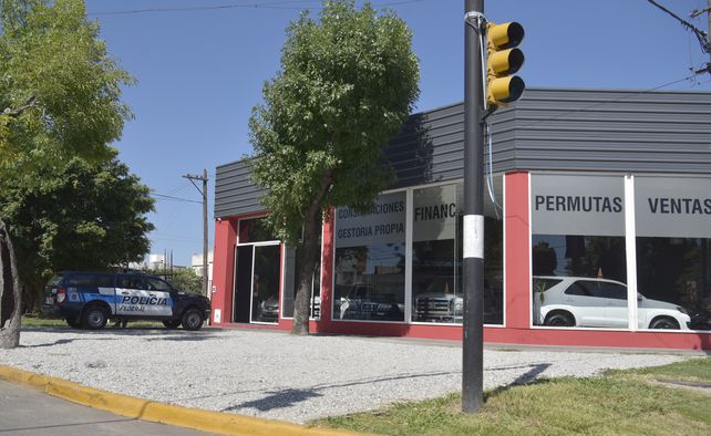 Uno de los condenados tenía a su nombre una agencia de autos que según los fiscales pertenece a Alvarado.