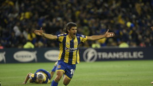 Centrak aprovechó el hombre de más y se puso en ventaja ante River.