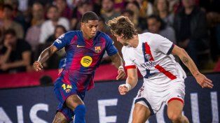Ronald Araújo jugador del Barcelona viajó a Israel para una recuperación espiritual
