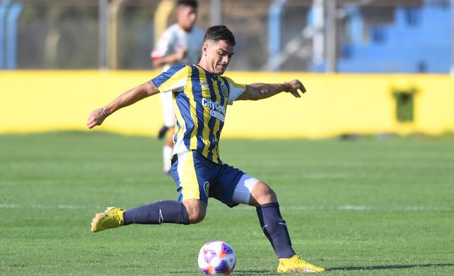 Luca Martínez Dupuy no tuvo demasiadas chances en  la Liga Profesional. Igual pelea por un lugar en el equipo.