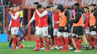Independiente igualó con Rosario Central bajo un clima hostil