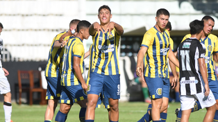 Alejo Veliz hizo dos goles en el triunfo de la reserva de Central por 3 a 0.
