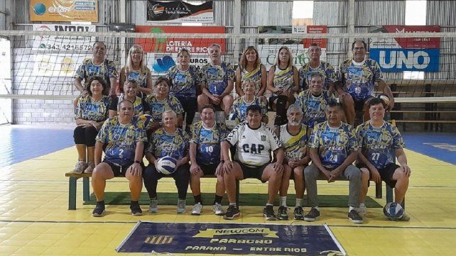 Parte del equipo de newcom de Paracao.