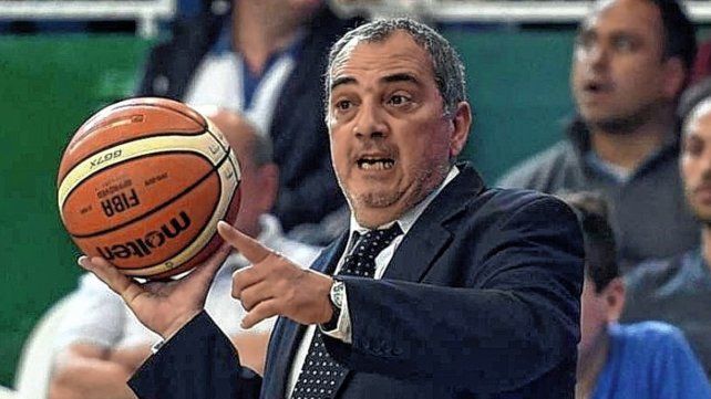 Atenas de Córdoba apela a la experiencia de Alvaro Castiñeira para poder permanecer en la Liga Nacional.