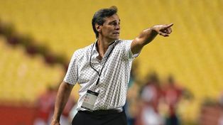 Fabián Bustos llegó a un acuerdo para dejar Barcelona de Ecuador y sumarse a Santos de Brasil.