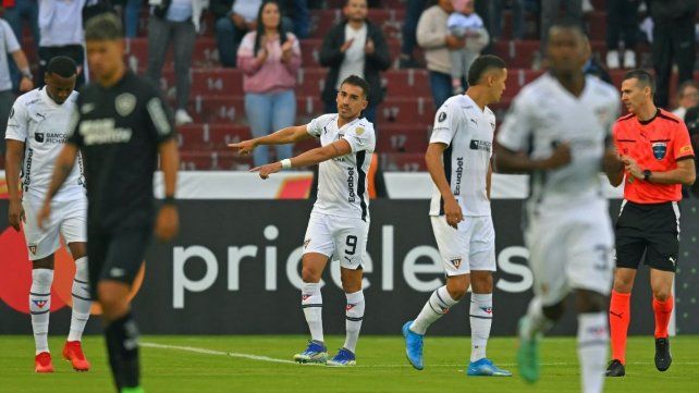 El ex-Atlético Paraná Lisandro Alzugaray sigue dándole alegrías al equipo ecuatoriano.