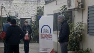 La Defensoría del Pueblo vuelve a atender a los vecinos en los barrios de Santa Fe