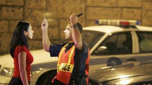 La acusaron de manejar ebria, pero ella no bebe y realizó un gran descubrimiento