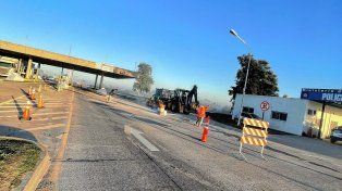 Túnel Subfluvial: hay reducción de calzadas en ambas cabeceras.