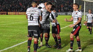 Colón sigue haciendo de su localía su principal fortaleza