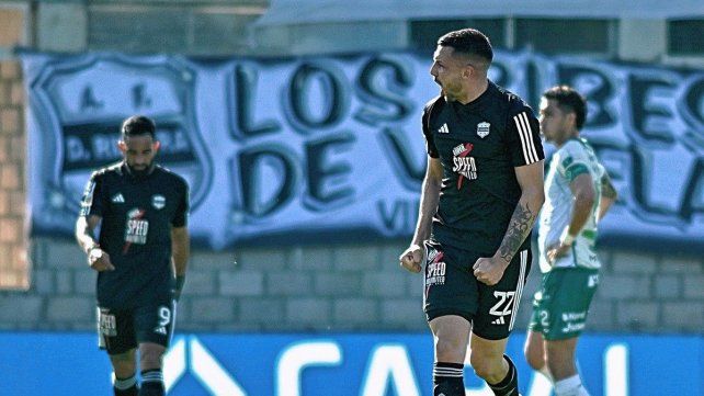 Deportivo Riestra suma 24 partidos sin perder como local.