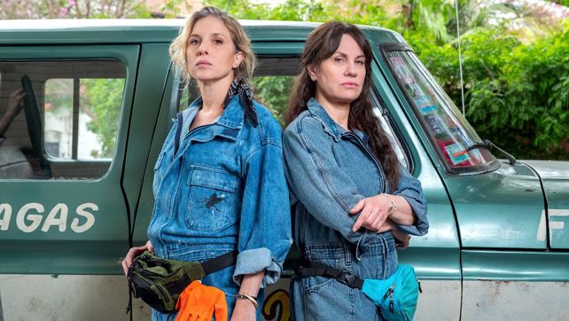 Carla Peterson y Nancy Dupláa protagonizan El tiempo de las moscas