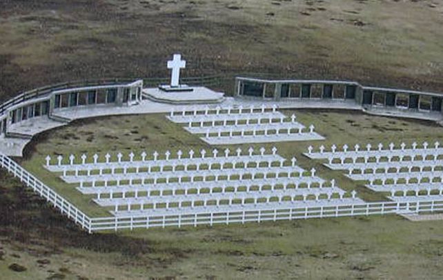 El Cementerio de Darwin. Allí yacen los restos de 123 argentinos NN.