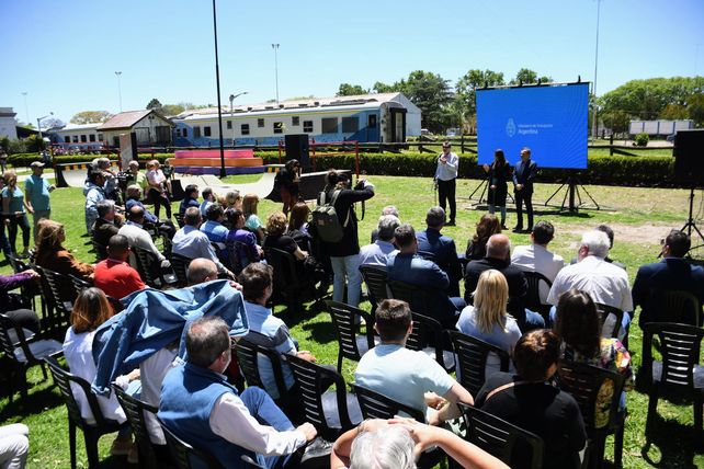 La estaci&oacute;n de Armstrong beneficiar&aacute; a 11 mil vecinos. Es la 153 recuperada de la actual gesti&oacute;n.