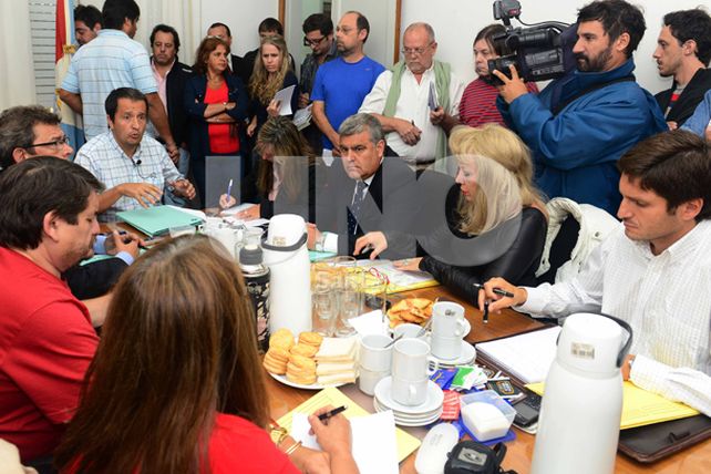 Carlos Del Frade ratificó su denuncia sobre narcotráfico y corrupción frente a Diputados