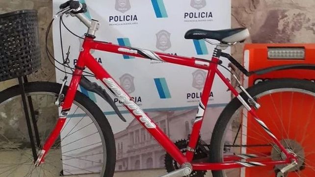 La bicicleta robada por un joven de nacionalidad peruana. Por ese y otro robo