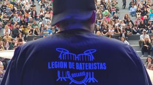 Para celebrar su día, que se celebra en homenaje al rosarino Oscar Moro, más de cincuenta bateristas tocarán juntos en el Anfiteatro