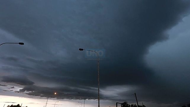 El SMN anuncia probabilidad de tormentas para esta noche en todo Entre Ríos
