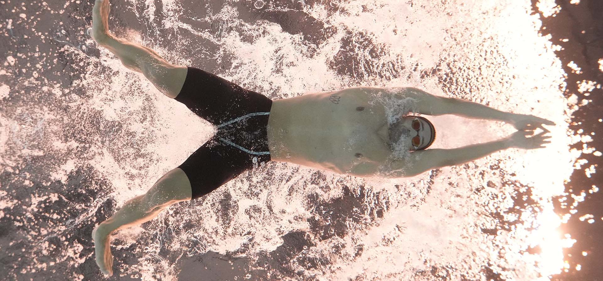 Arno Kamminga de Holanda compite en la serie masculina de 200 metros brazo en el Campeonato Mundial de Natación en Doha, Qatar, el jueves 15 de febrero de 2024. (Foto AP/Lee Jin-man) Arno Kamminga de Holanda compite en la serie masculina de 200 metros brazo en el Campeonato Mundial de Natación en Doha, Qatar, el jueves 15 de febrero de 2024. (Foto AP/Lee Jin-man)