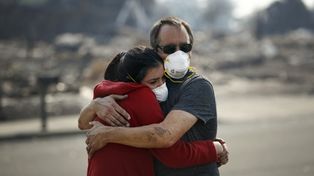 La mayor tragedia de la historia de California ya se cobró 40 vidas
