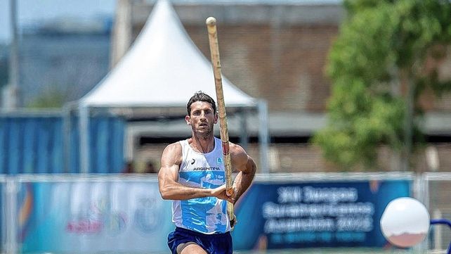 El garrochista santafesino Germán Chiaraviglio consiguió medalla de oro en los Juegos Suramericanos de Asunción.