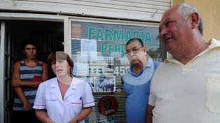 Los vecinos se unieron para defender la farmacia del barrio Pro Barranquitas