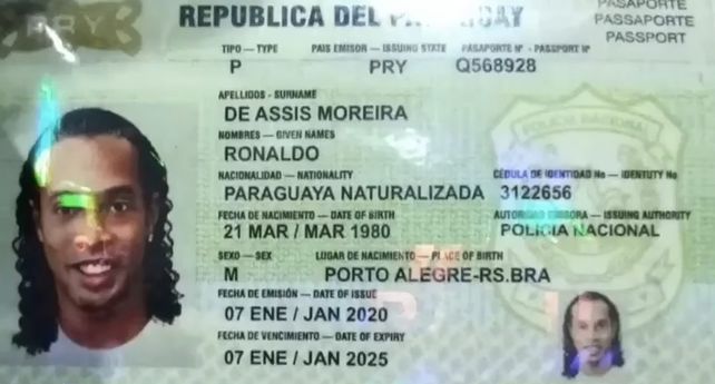 Detuvieron en Paraguay a Ronaldinho tras encontrarle un pasaporte falso