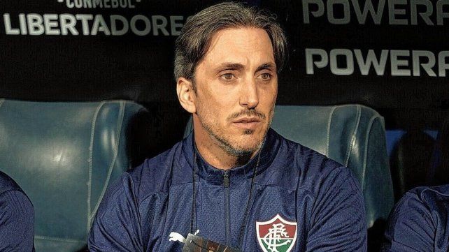 Fluminense decidió despedir a Luis Zubeldía.