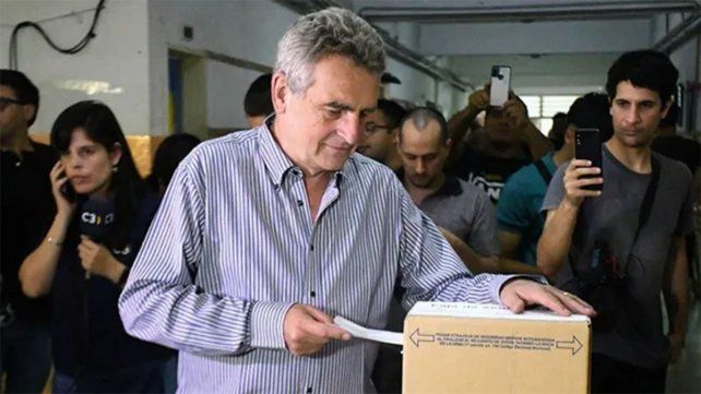 Agustín Rossi y Victoria Villarruel, candidatos a vice, emitieron su voto