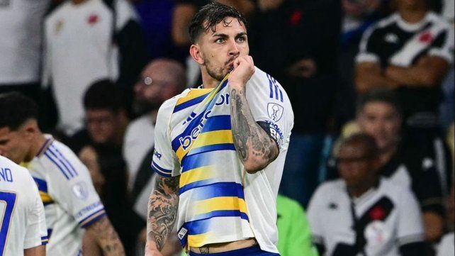 Paredes marcó el tercer gol de Boca